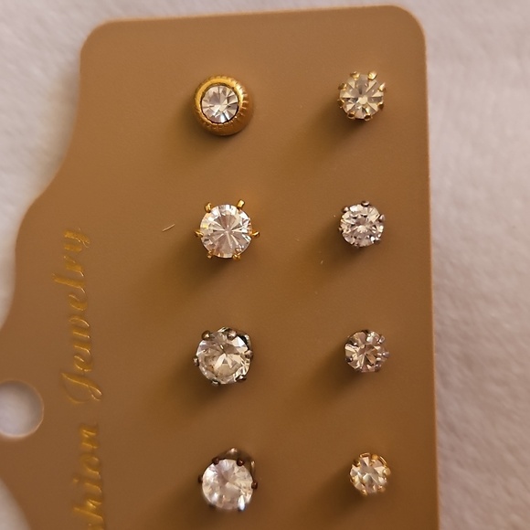 3/$30 Vintage Twelve Single Crystal Post Stud Earrings - Picture 3 of 3